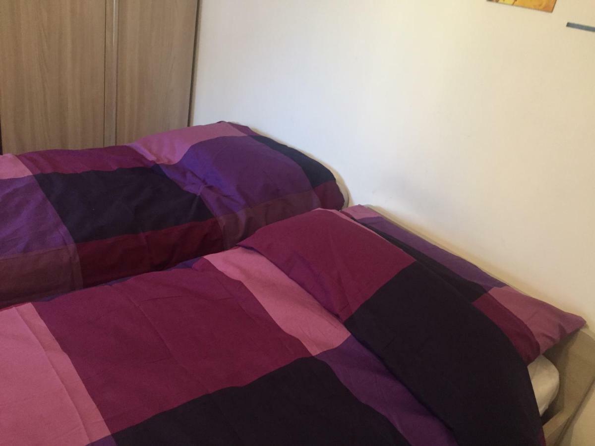 Female Dormitory For Only Female Bed and Breakfast Roma Exterior foto